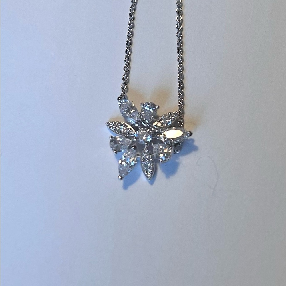 NWT NADRI Silver Necklace & Earrings Set, Precious Metal Plating, Floral Design - Picture 3 of 6